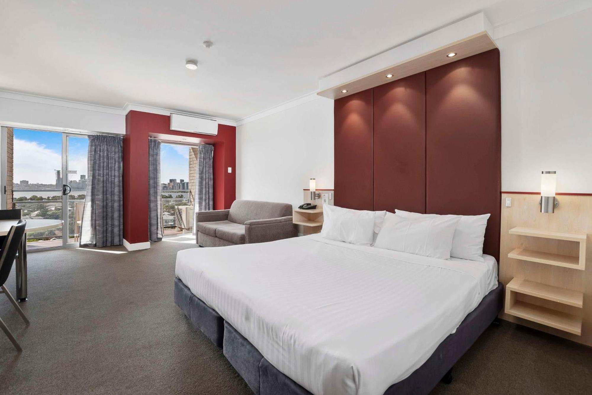 Metro Hotel Perth Buitenkant foto